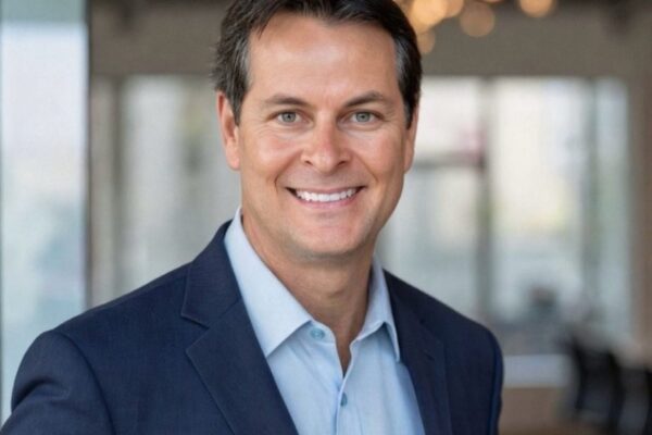 headshot photo of Rick Dean