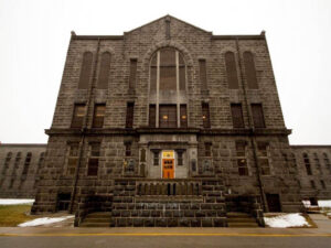 exterior of Green Bay Correctional Institution